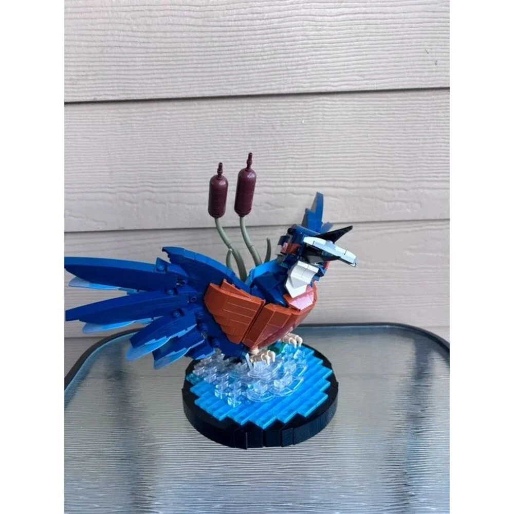 Lego 10331 Kingfisher Completed with Box